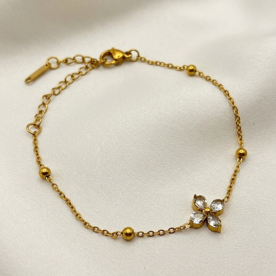 The Clover Blossom Bead Bracelet