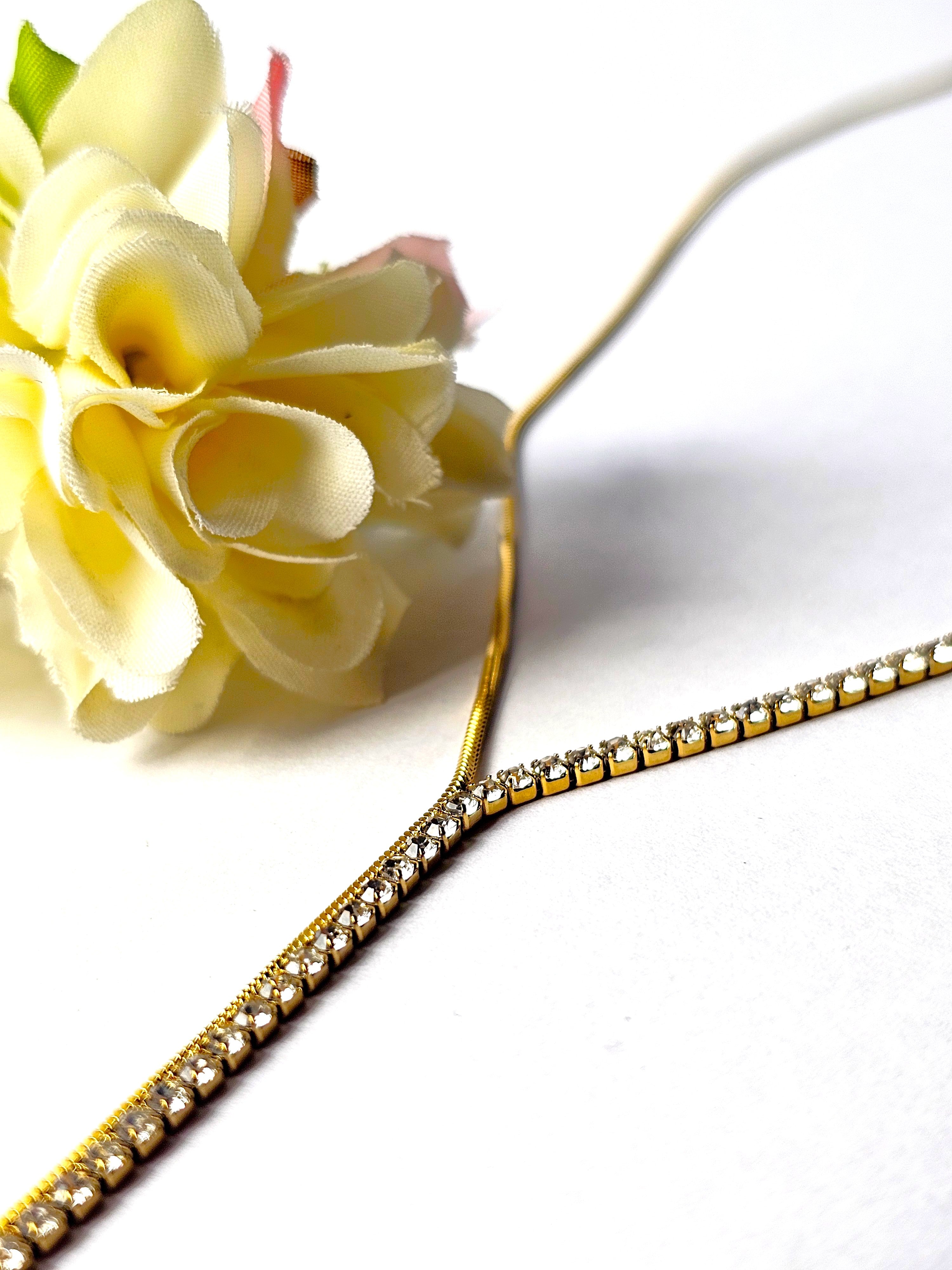 The Elara Lariat Necklace