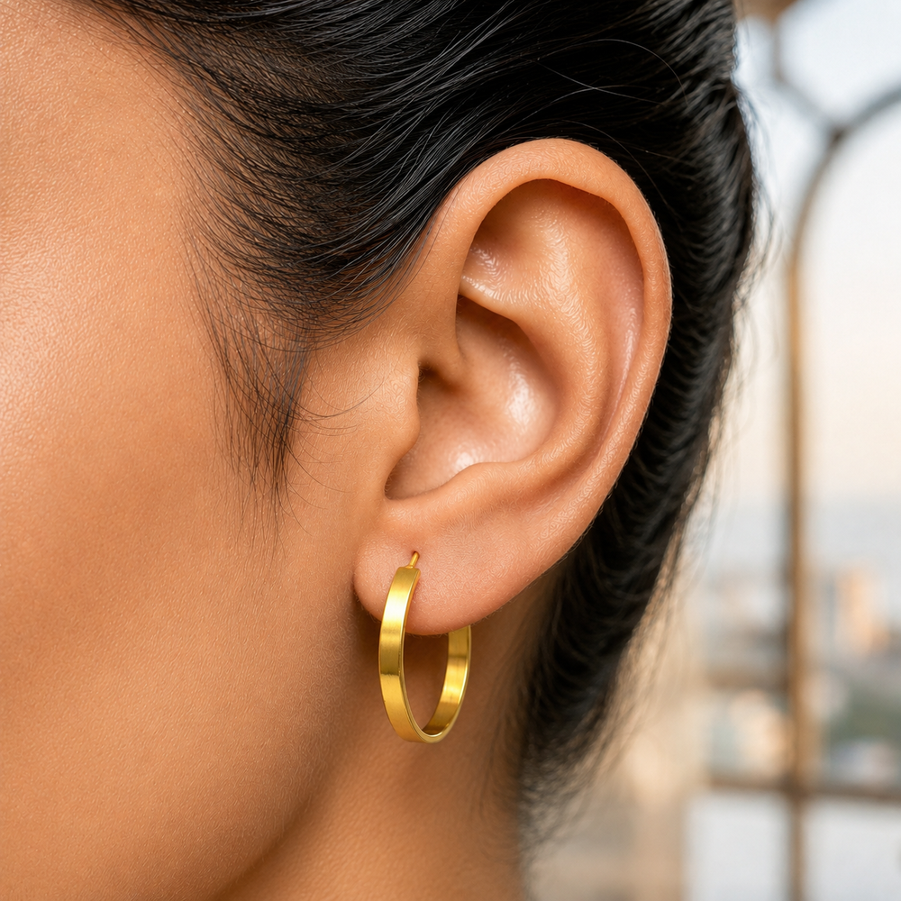 The Classic Gold Band Hoop Earrings - Medium