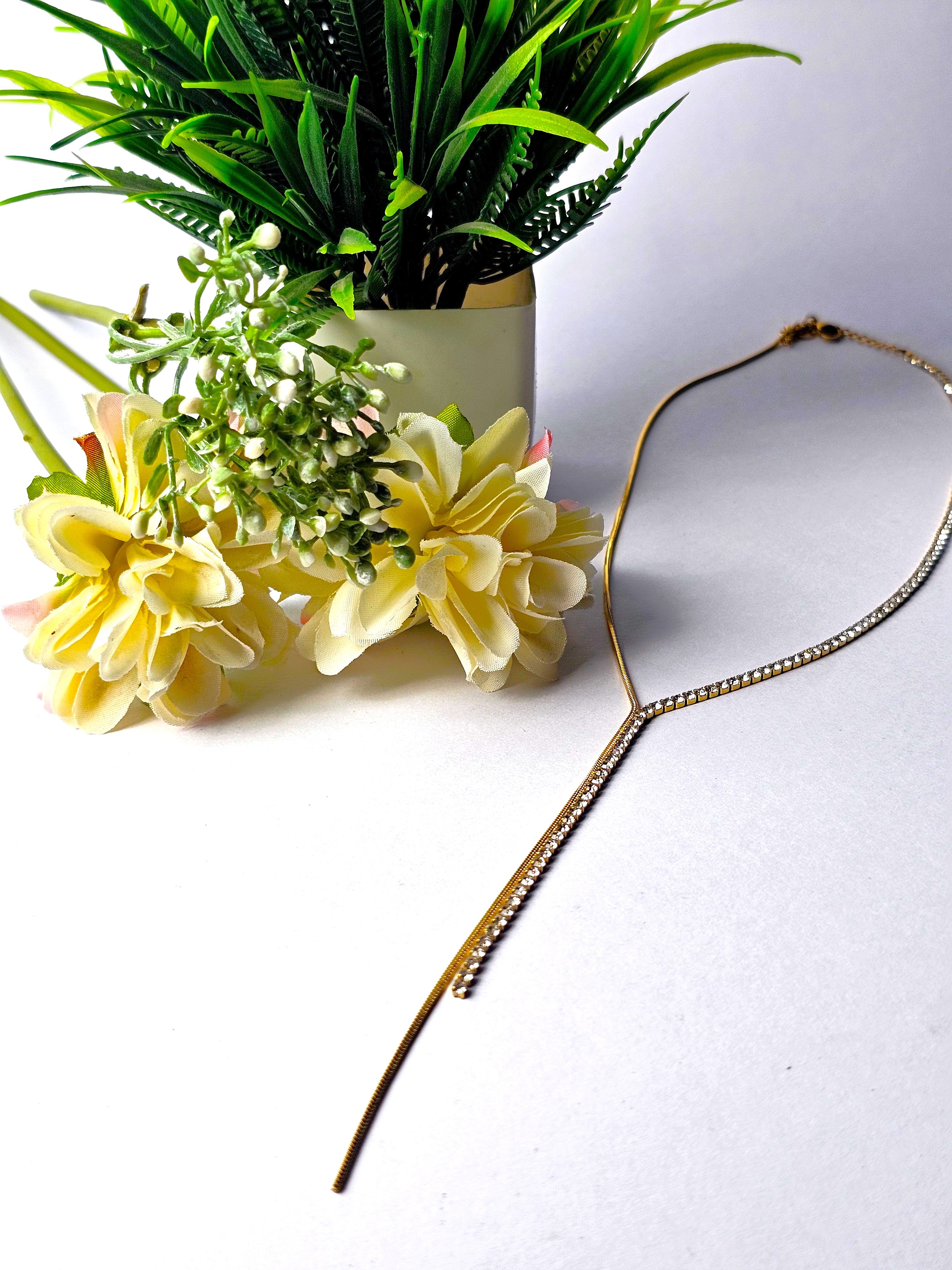 The Elara Lariat Necklace