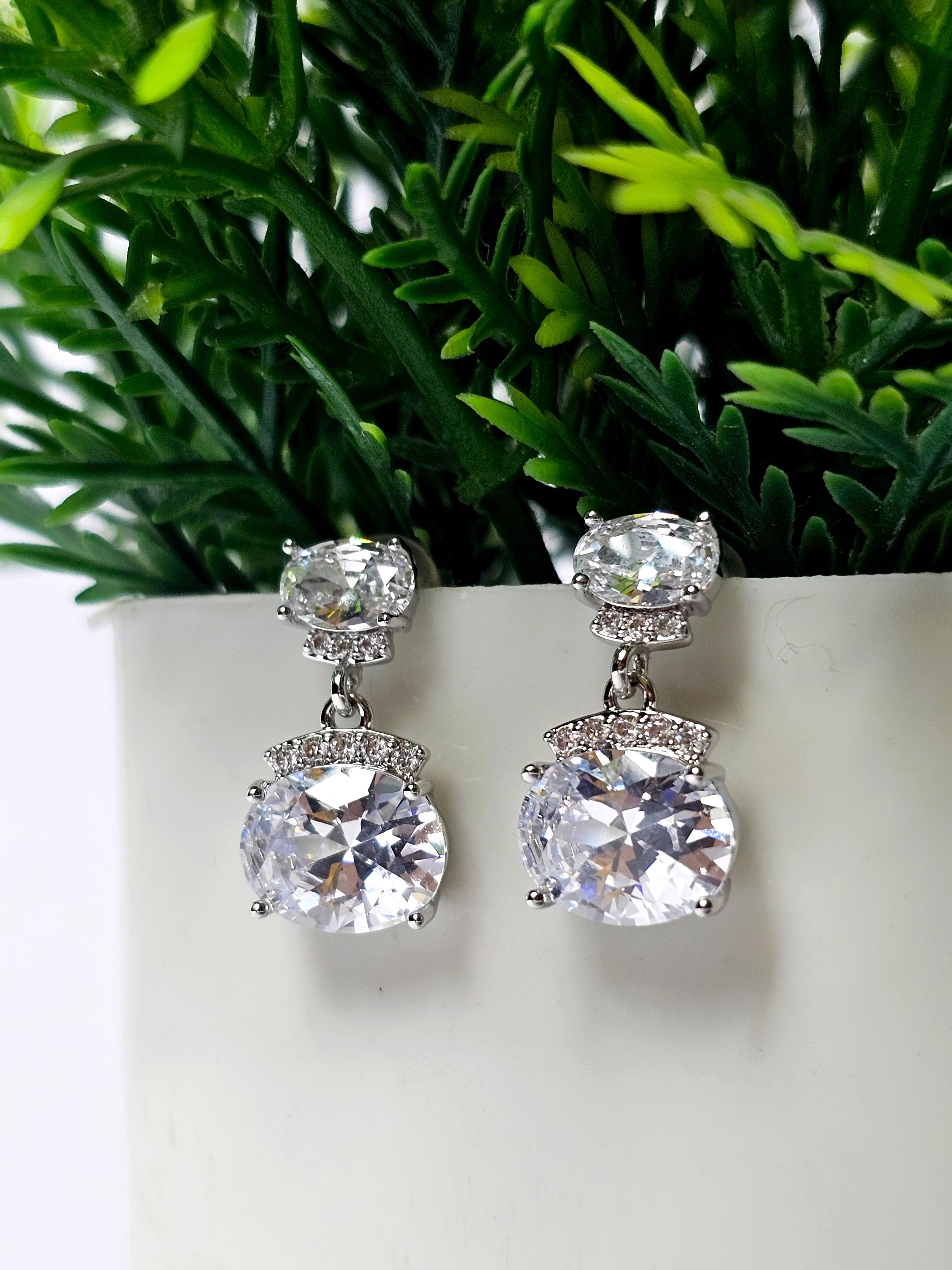 Classic Sparkle Drops
