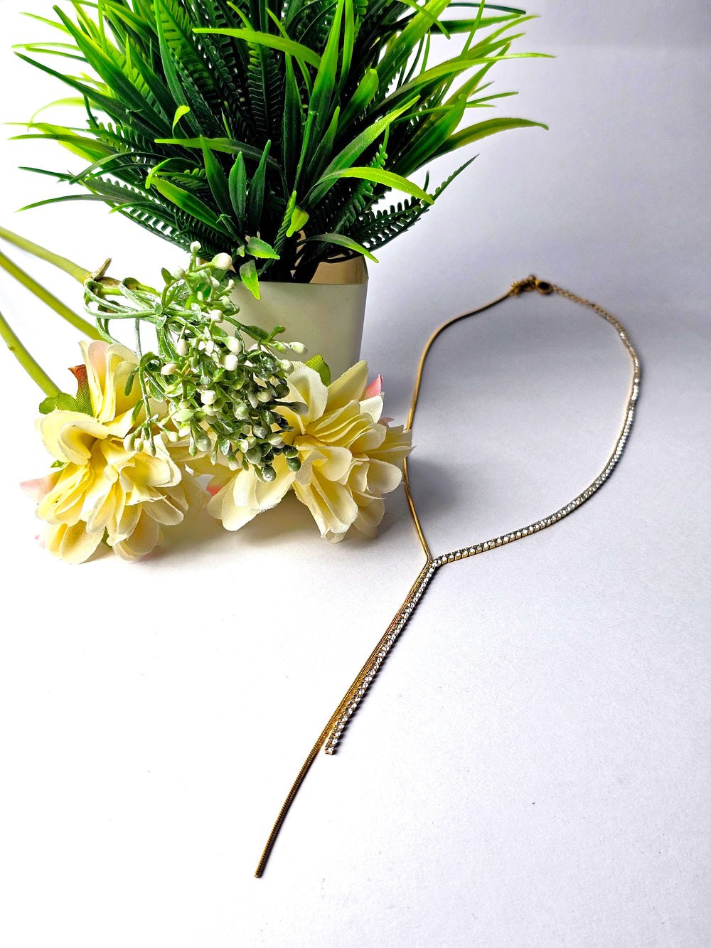 The Elara Lariat Necklace