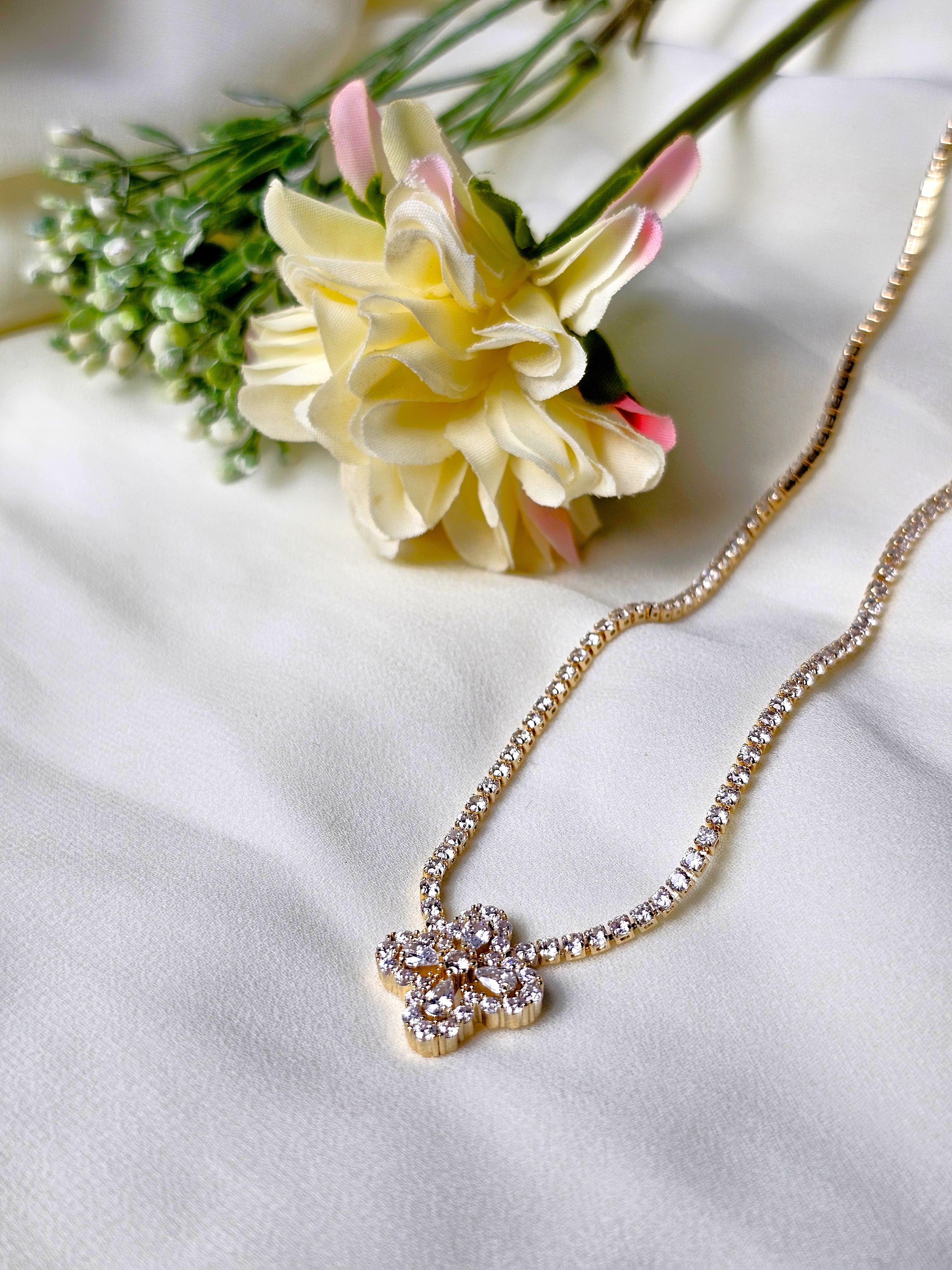 The Golden Clover Tennis Necklace