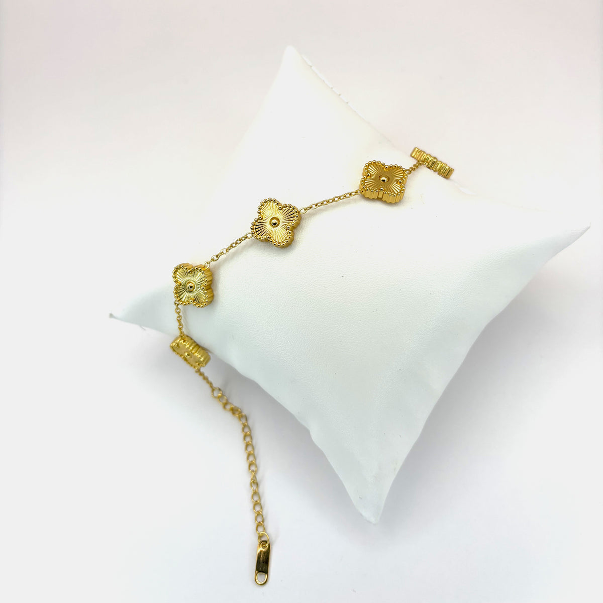 The Radiant Golden Clover Bracelet